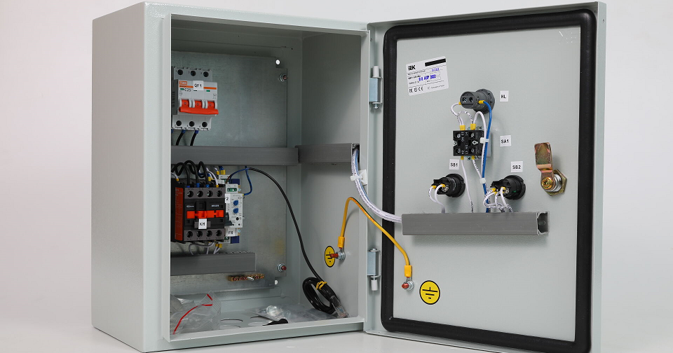 Гэрэлтүүлгийн самбар ЯУО